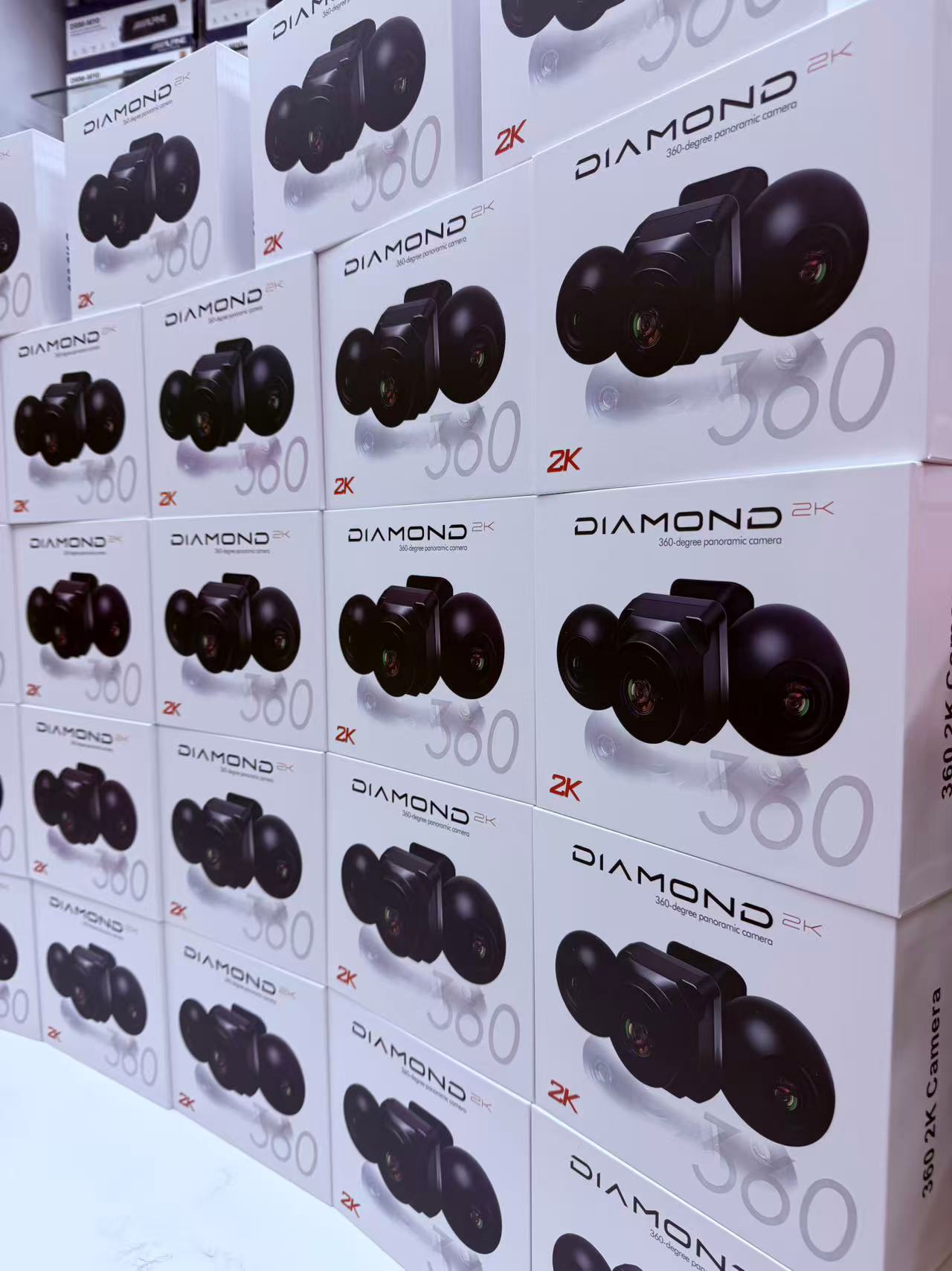 Diamond 2k 360-degree Peroramic Comer